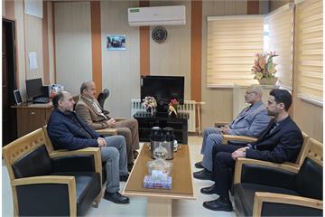 دیدار سرپرست هسته گزینش غرب کشور با  دکتر جهانبخش کیانی ریاست بهداشت و درمان صنعت نفت غرب کشور و بازدید از پلی‌کلینیک ۱۲